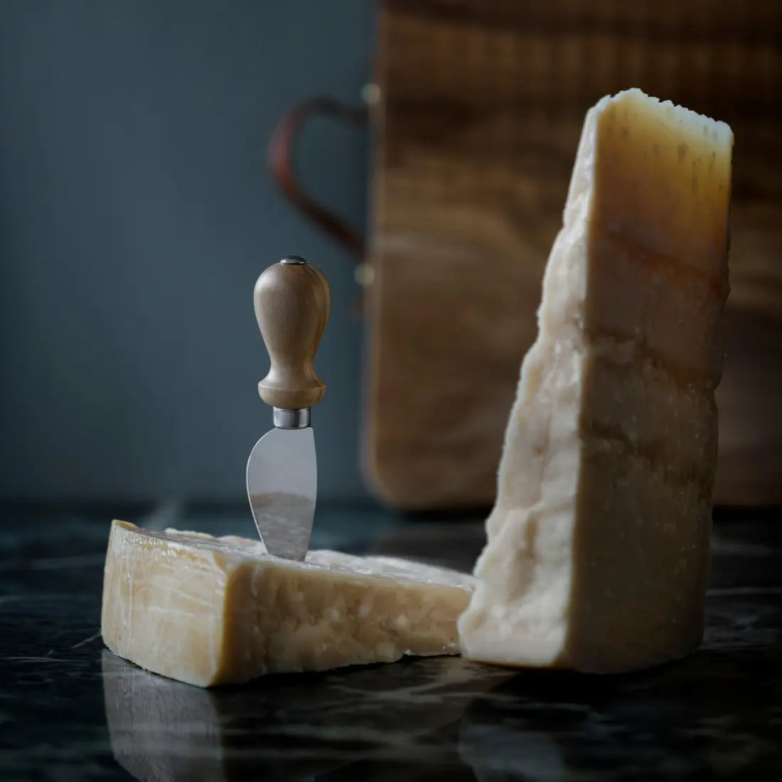 Made by Mama - Parmigiano Reggiano parmesan ost - - Rebel Vin