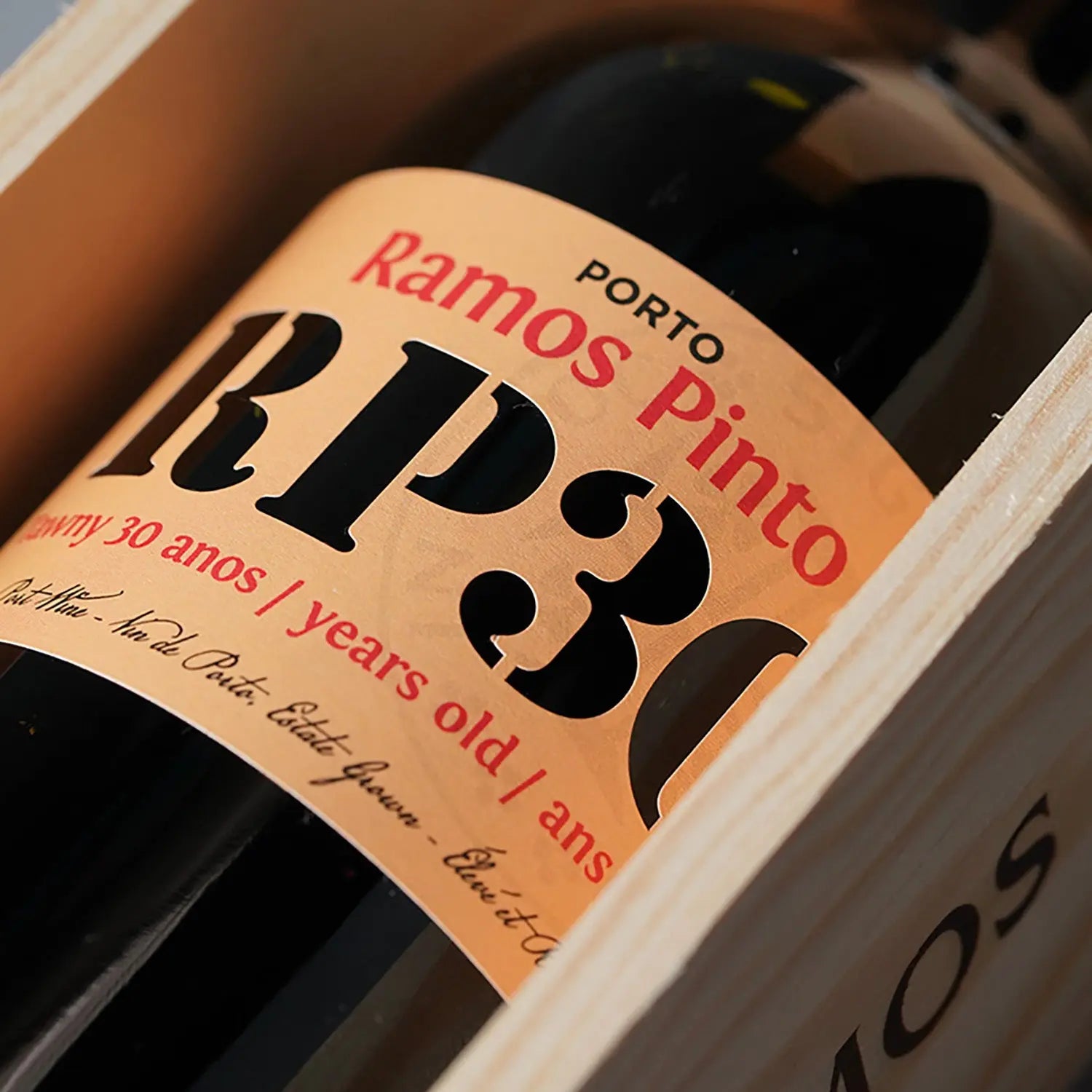Ramos Pinto - 30 years Tawny i eksklusiv gaveæske -  - Rebel Vin